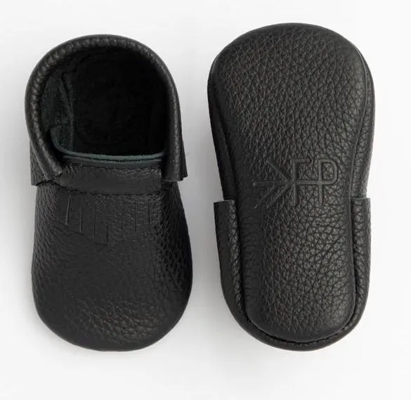 Freshly Picked First Pair Moccasins - Newborn Carbon City Mocc